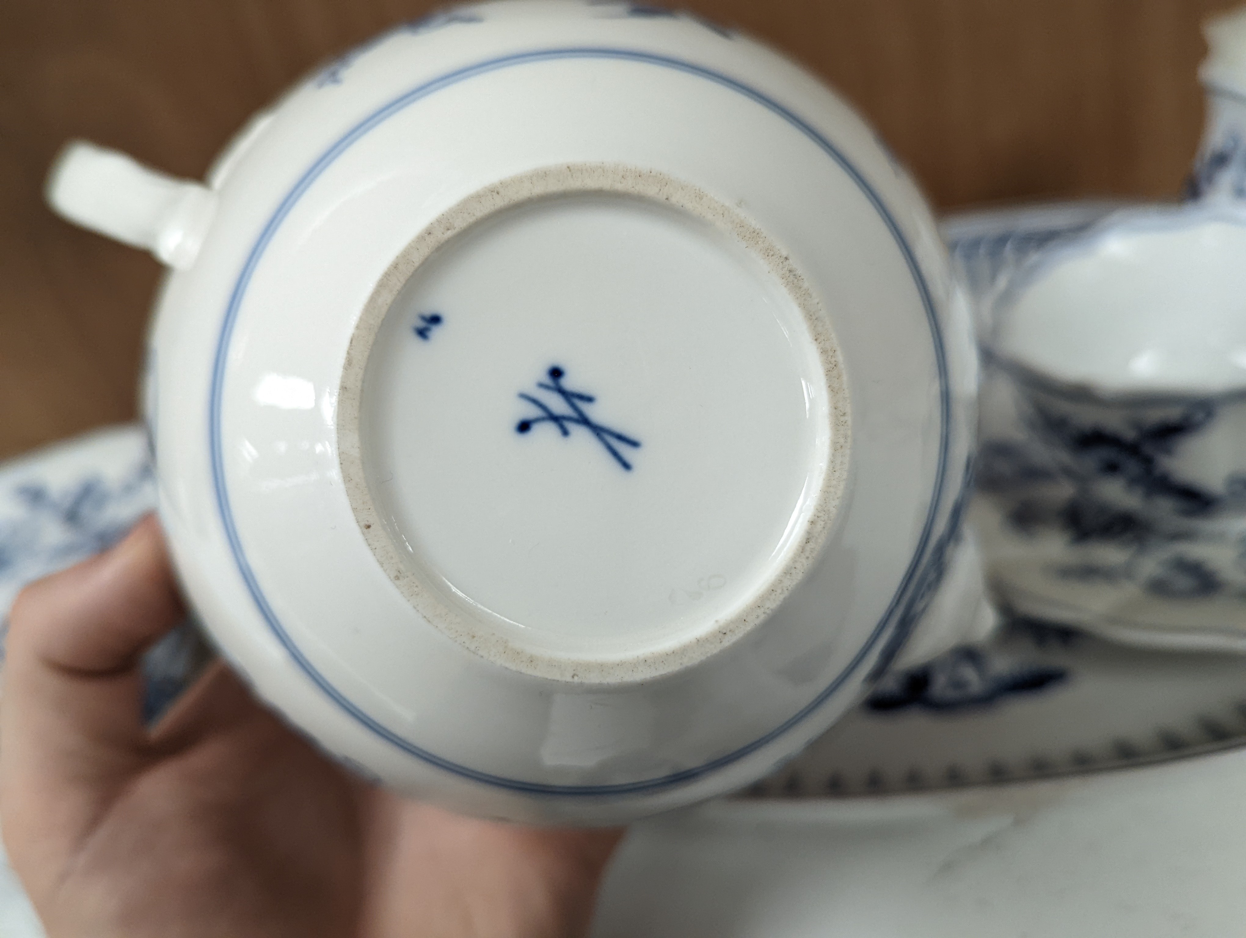 A Meissen blue and white onion pattern part cabaret set with tray, 39.5cm